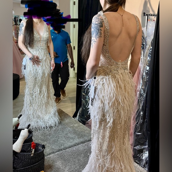 Jovani Prom Dress - Picture 7 of 10